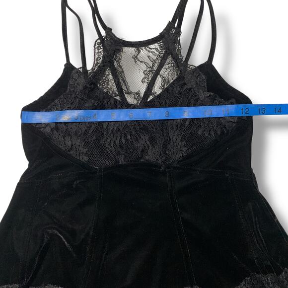 Free People Velvet Lace Tank Top Black Peplum Size Small - Picture 9 of 10